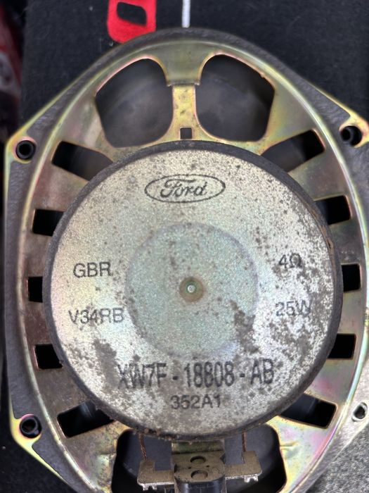 Колонки оригинални на форд