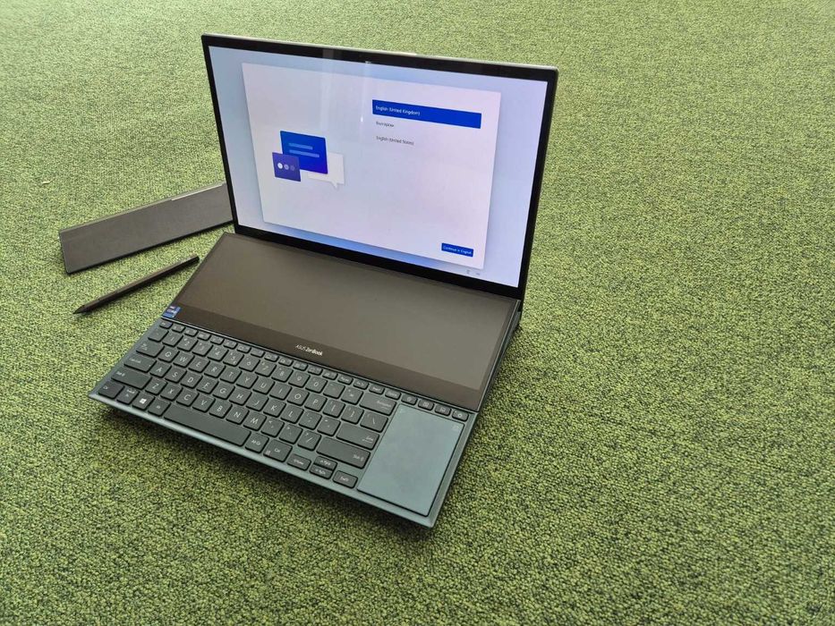 ASUS ZenBook Pro Duo UX582HS i9 RTX3080 – ИЗДУТА БАТЕРИЯ