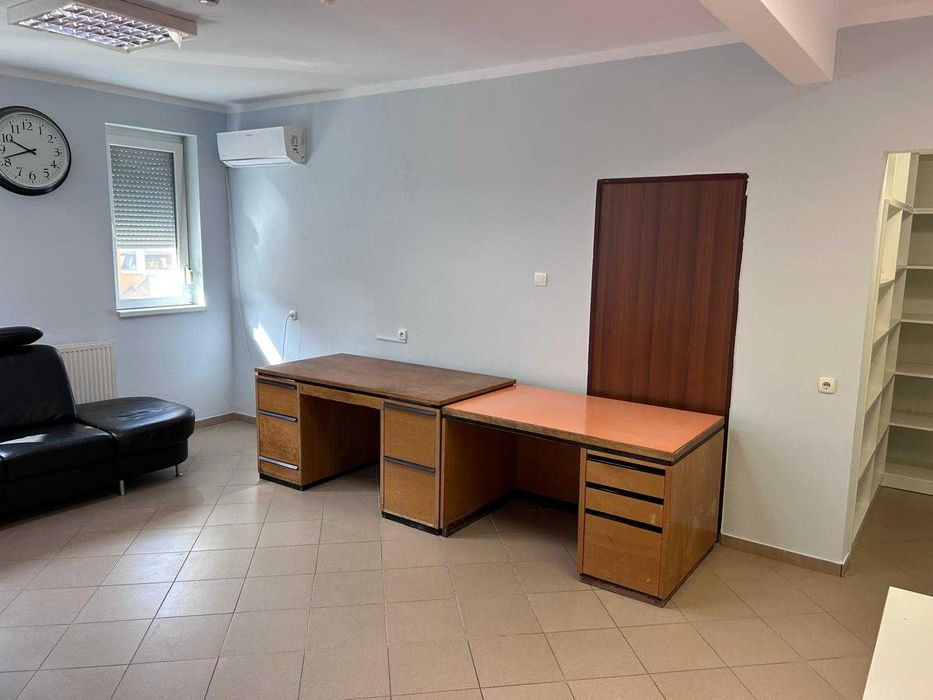 Офис помещение или кабинет!