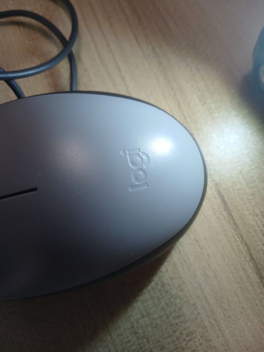 Мышь Logitech m110 silent