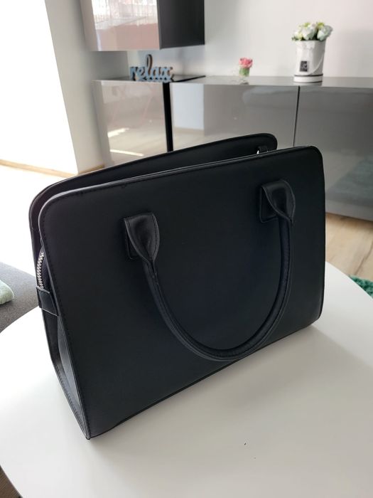 Vând geantă damă de la sinsay