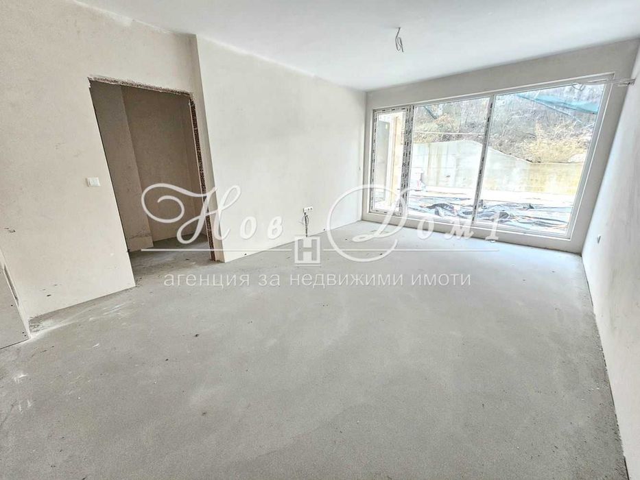 Продава се Двустаен апартамент в Варна, Виница - 62 кв.м за 905 €/кв.м - Снимка #3