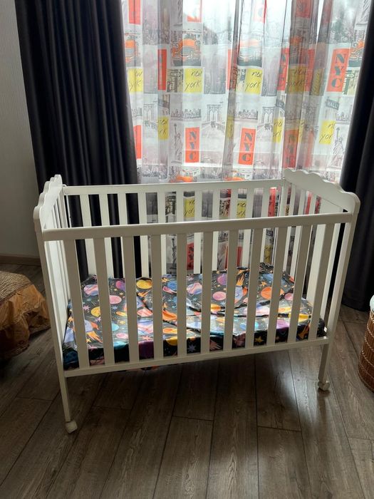 Детский манеж, деревянный