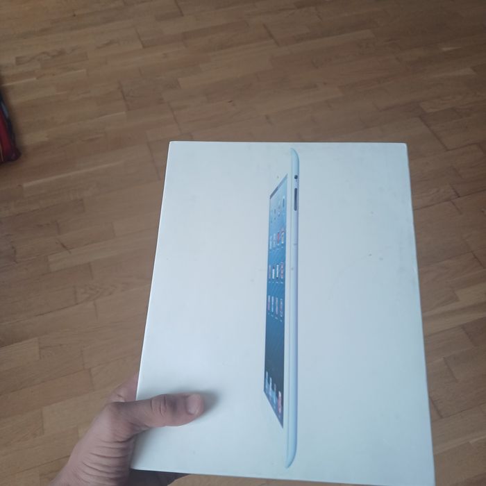 Продам iPad,айпад 2
