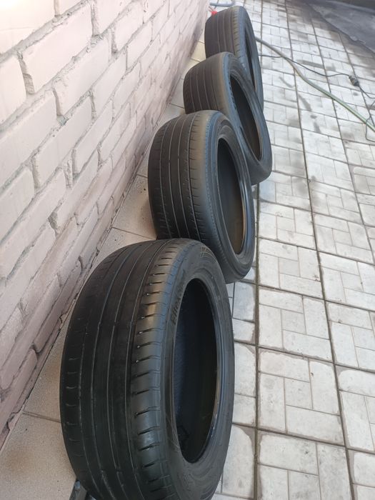 Авто шины  в отличном состоянии