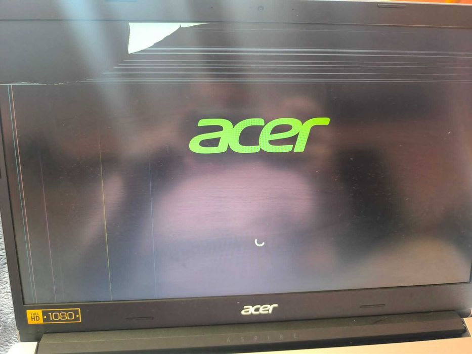 лаптоп Acer Aspire 3