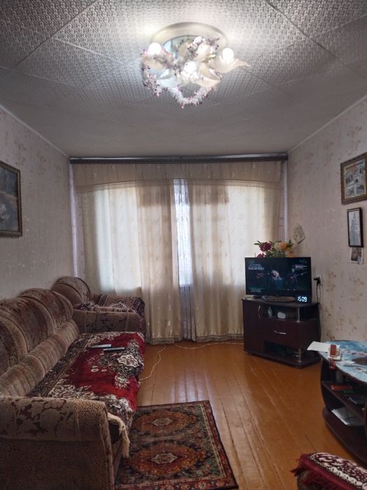 2х комнатная на 2 этаже