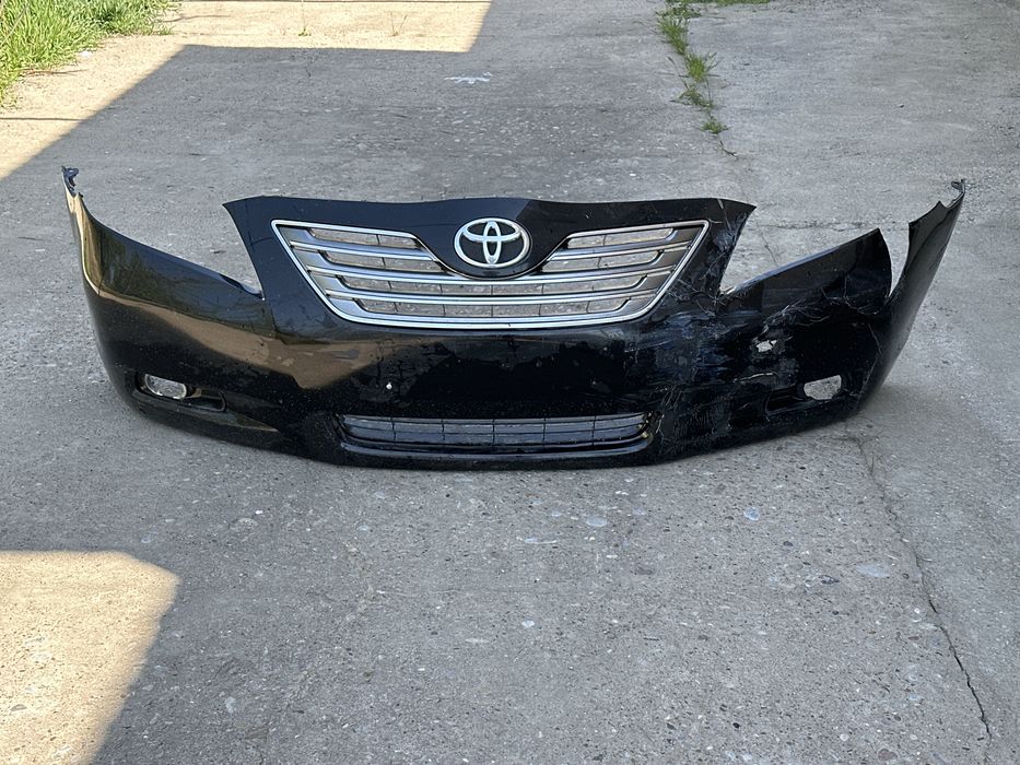 Бампер передний Camry 40