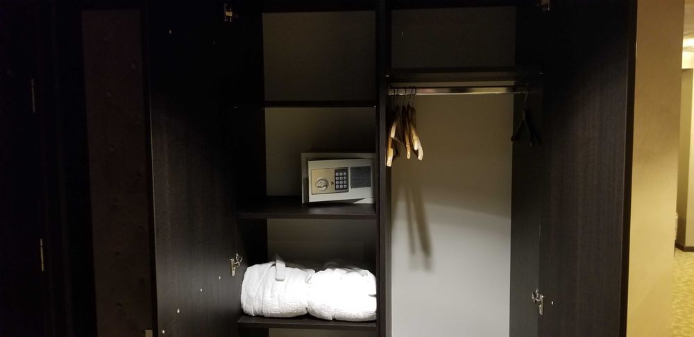 Продава се Двустаен апартамент в Велинград - 73 кв.м за 1781 €/кв.м - Снимка #5