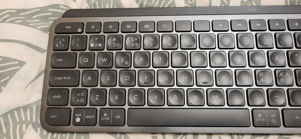 Logi MX Keys Logitech Tastatura Wireless Bluetooth fuctionala  160 Lei