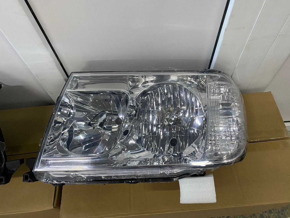 Фара для Toyota Land Cruiser 100