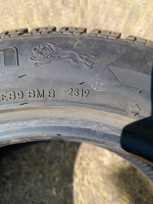 195/60R15 зимни гуми 2броя