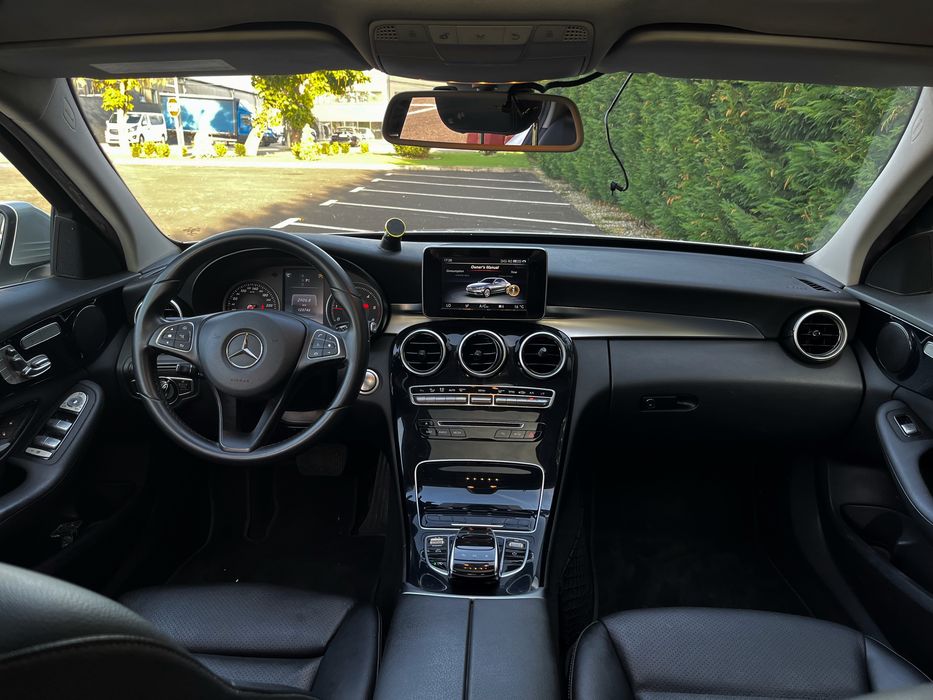 Mercedes-Benz C Mercedes C200d 7G Automat| 125544 km| LED ILS| Trapă| memorie scaune
