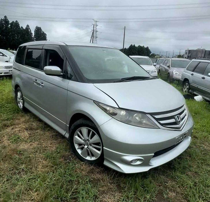 Авторазбор Honda Elysion RR, 2008-13 год, из Японии по запчастям