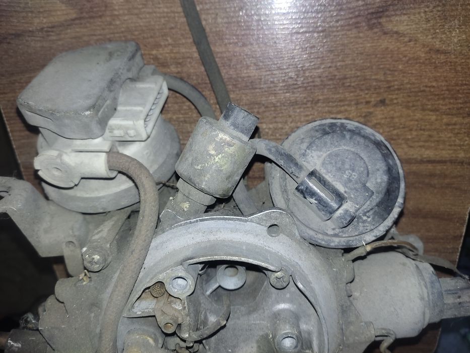 Продам карбюратор на гольф 2 1.6