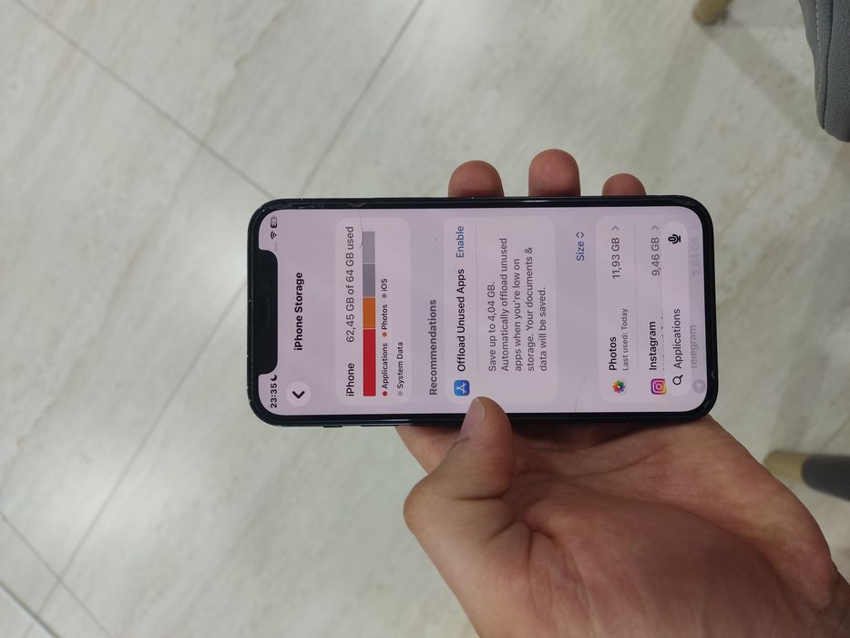 Iphone 12 mini yaxshi holat
