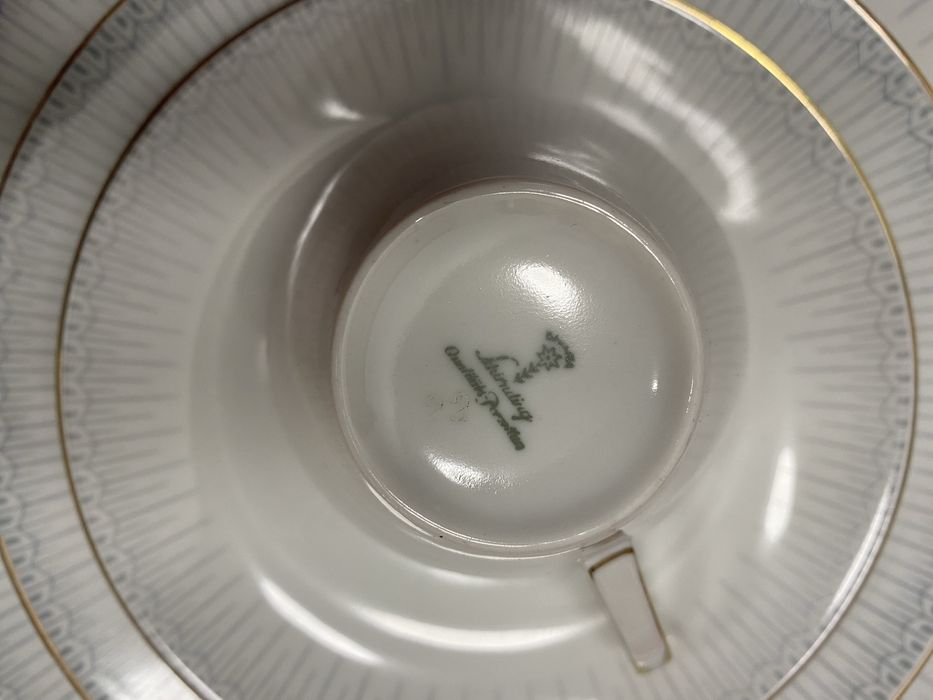 Немски порцеланов сервиз bavaria за кафе и за хранене