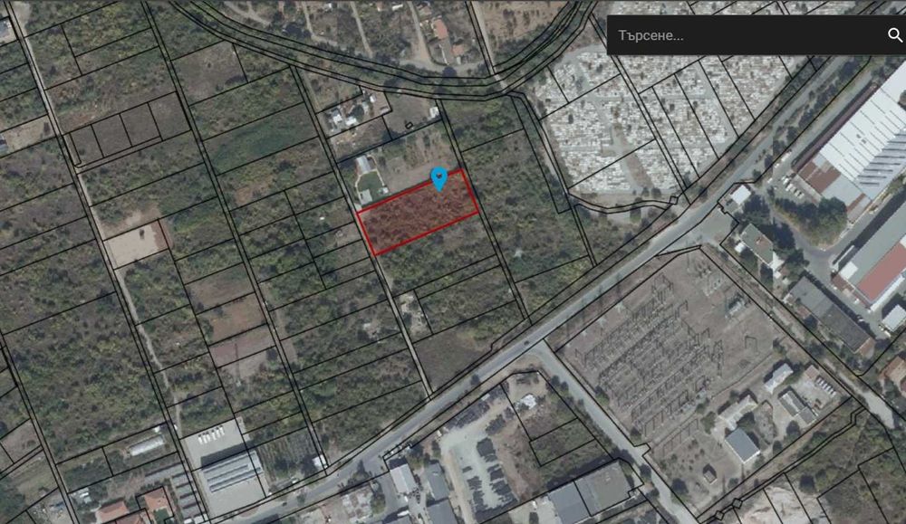 Парцел в близост до село Хрищени