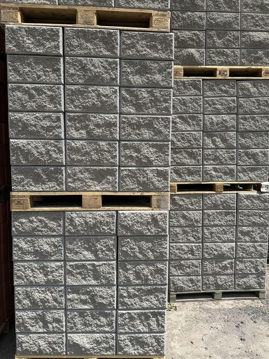 Сплитерные блоки, колонны, шляпы