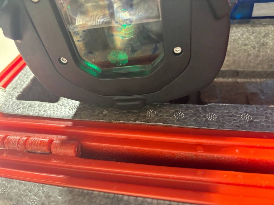 Nivela laser Hilti canalizare P100 identic Topcon  tpl 5