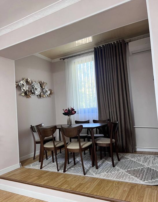 Продаётся 3-х комнатная квартира 

Свердловская Планировка 
Кирпич