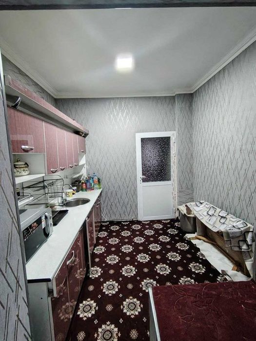 Срочно 4 комнатная квартира в доме с Лифтом Саттепо № 3370