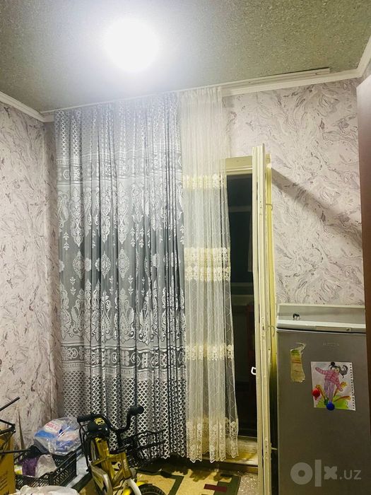 Uy sotiladi 2 xona 3 xona qilingan