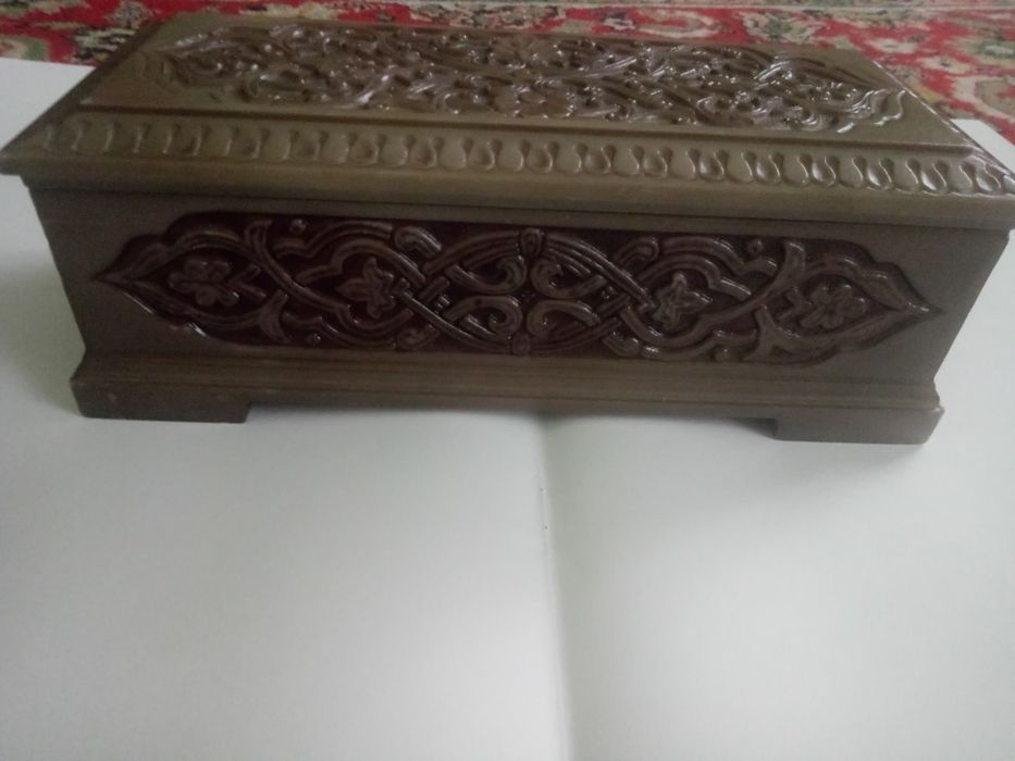 Продам новую красивую шкатулку