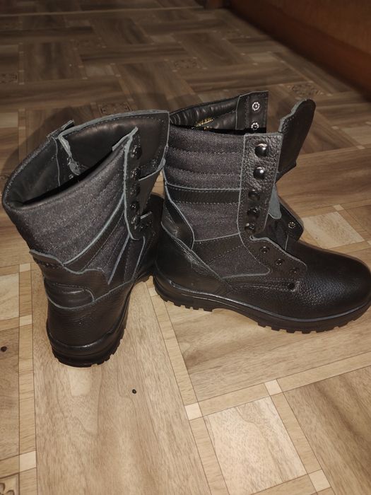Продам берцы хорошего качества