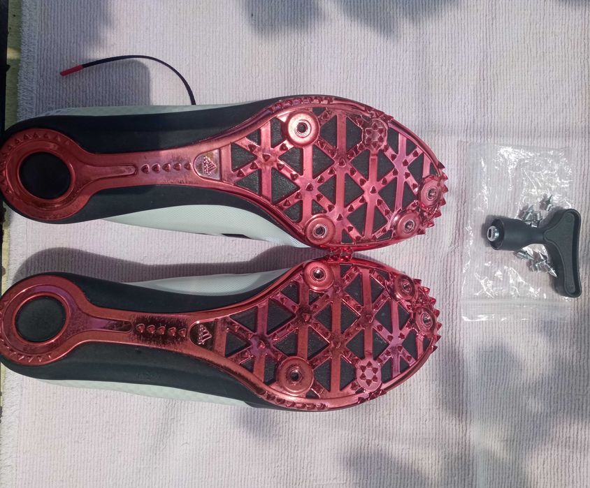 Шпайкове Adizero Adidas