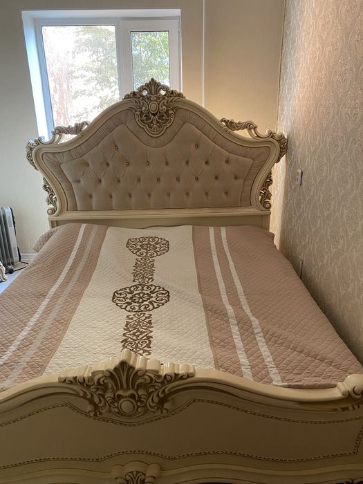 Продам спальный гарнитур Джаконда