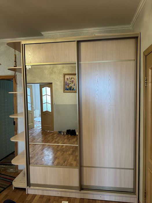 Продам шкаф купе