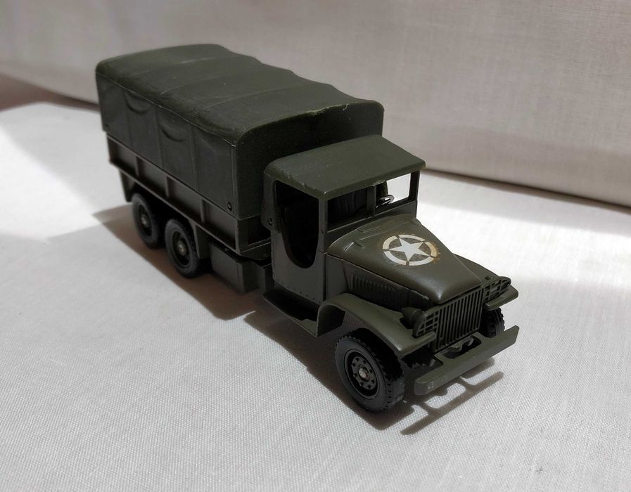 Camion militar Dodge 6x6 WW2 Solido metal diecast cu cutie