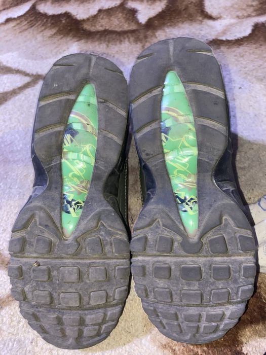 продам кроссовки corteiz