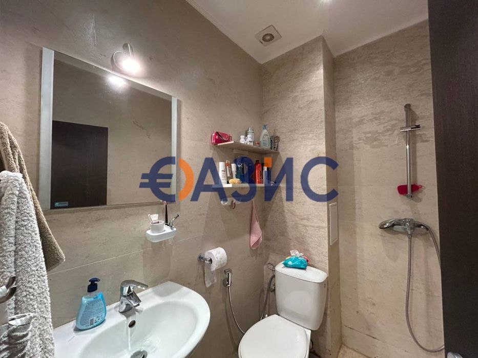 Продава се Двустаен апартамент в к.к. Слънчев бряг - 47 кв.м за 781 €/кв.м - Снимка #3