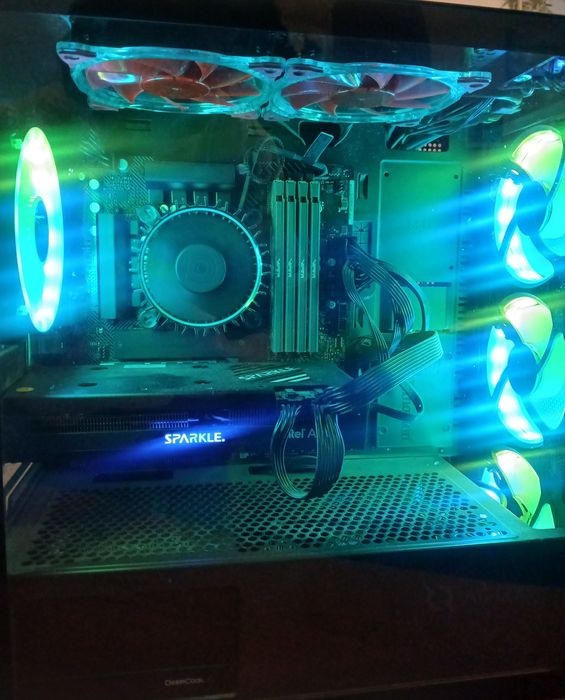 PC I5 12400F ; Intel Ark A750 8GB ; 16GB RAM DDR4