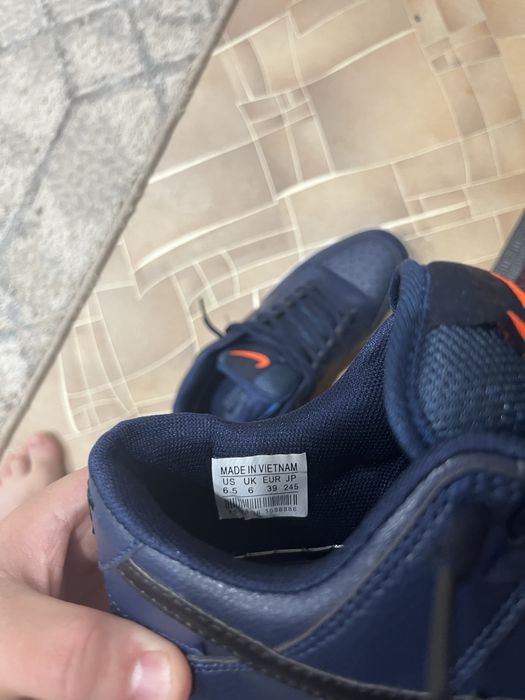 Продам кроссовки Dunk