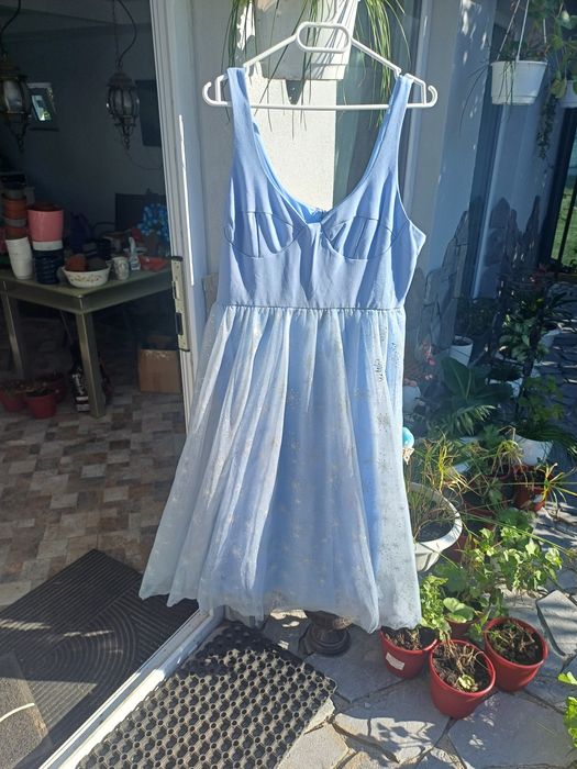 Rochiță noua eleganta din tul și aplicații