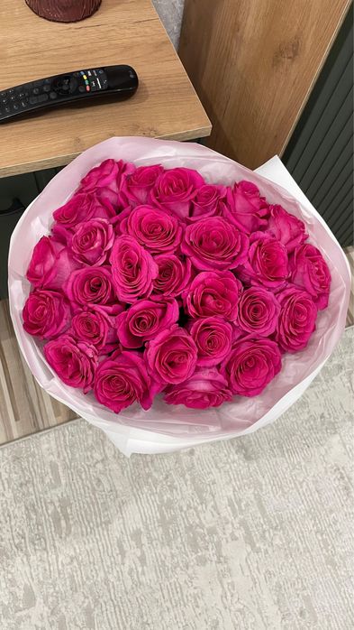 СРОЧНО РОЗЫ в хорошем состоянии 29 штук