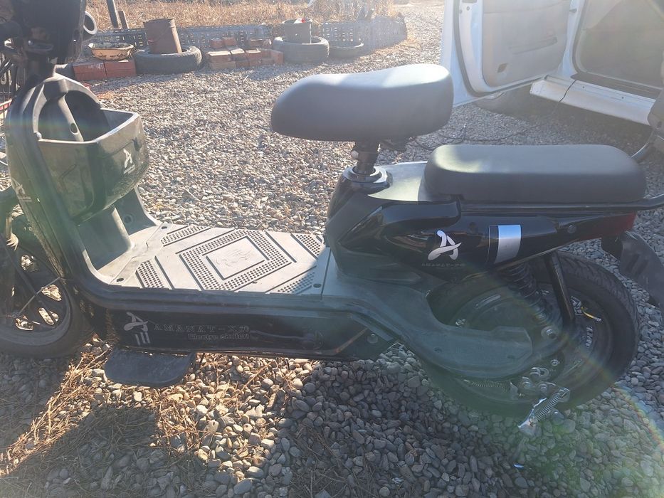 Электроскутер Amanat x10