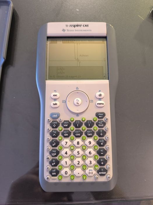 Калкулатор TI - nspire CAS Texas Instruments