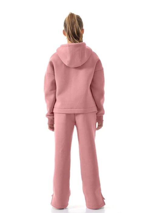 Теплый костюм для девочки