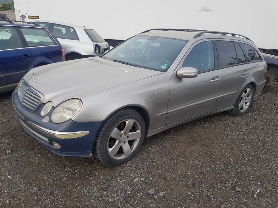 Мерцедес е 270 на части