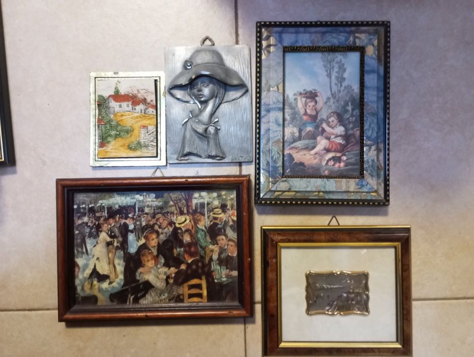 Разпродажба малки картини