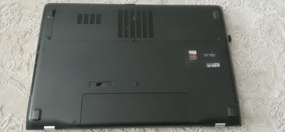 Asus  игровой б/у ноутбук сотилади