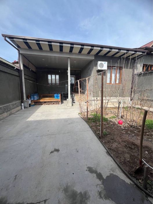 Hovli sotiladi Qibray tumani Obod mahalla