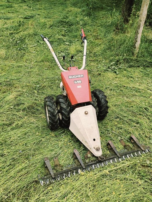 Motocositoare Bucher S90, Masa tăiere 1,25 m, Motor Kawasaki