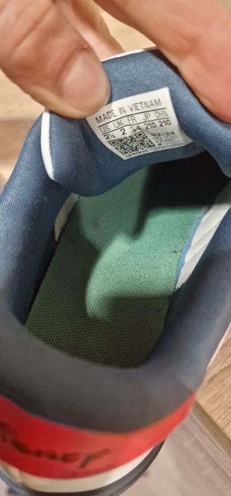 Маратонки Adidas 34 номер