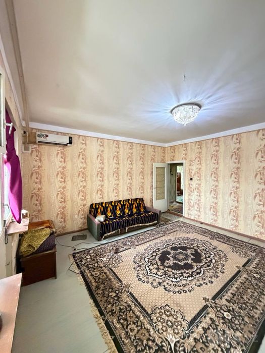 Продается 2 ком. Квартира площадью 68 кв.м. По ул. Беруни