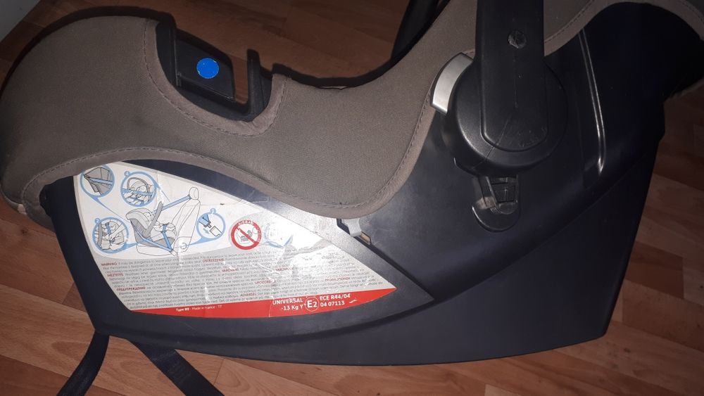 Детское авто кресло.